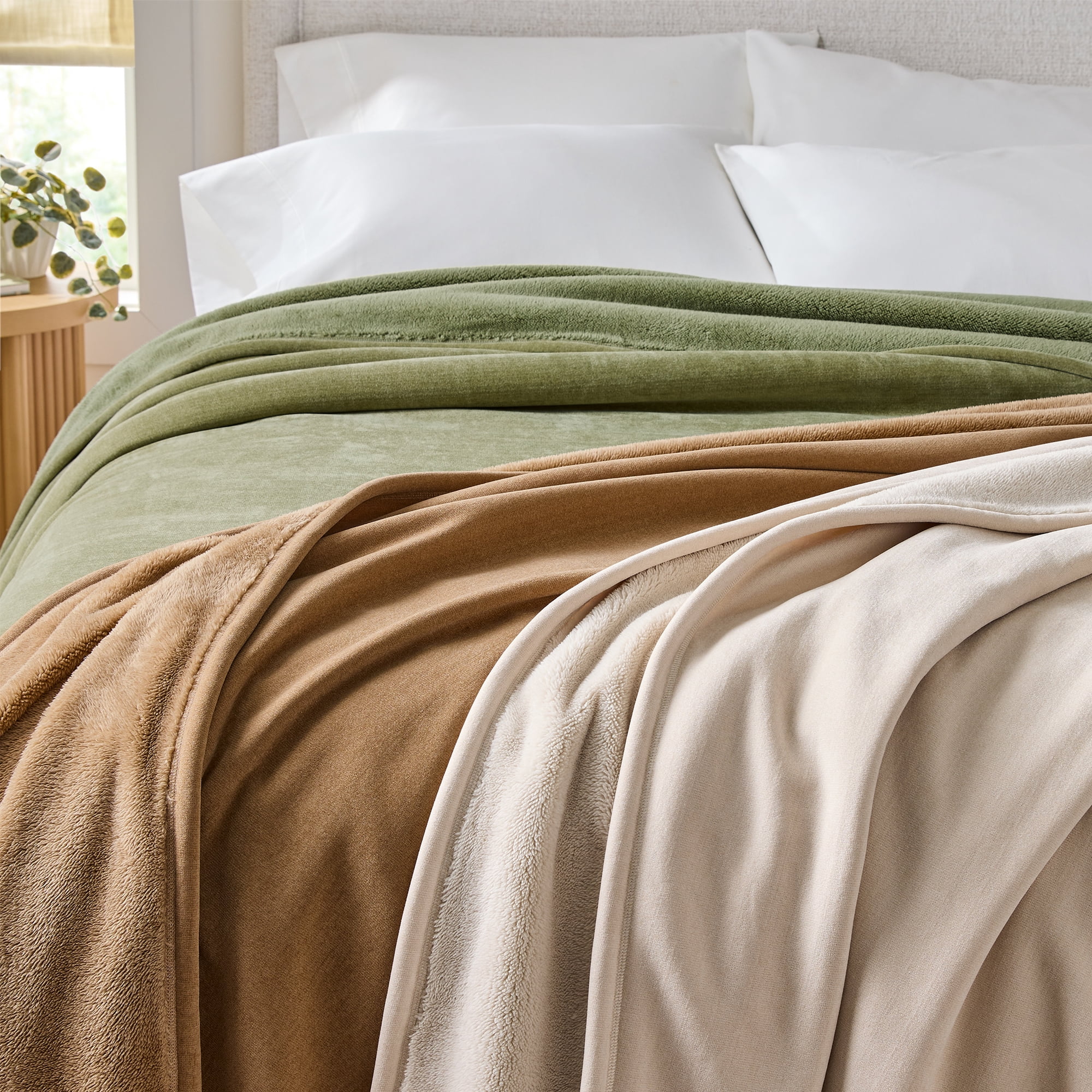 Better Homes &  Gardens Wexford Super Soft Luxury Chenille Blanket , King Size, Dark Cilantro