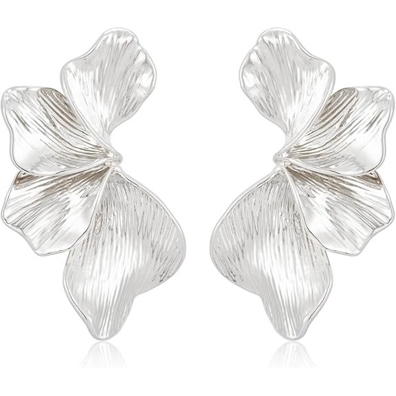 Fan-Shaped Petal Earrings with Textured Botanical Leaf Design for Women, Exaggerated Geometric Statement Earrings