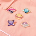 thumbnail image 4 of Lindo conjunto de pines esmaltados dibujos animados astronauta planetas aventura diseños novedosos broches para mochilas insignias sombreros bolsos alfileres de solapa accesorio para mujeres niñas niños regalo oso de fresa Electrónica, 4 of 5
