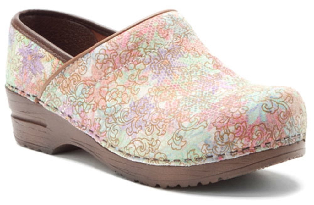 sanita clogs 40