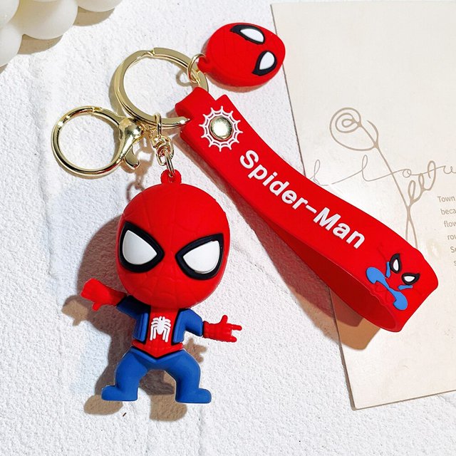 Llaveros creativos de dibujos animados de Disney para hombre o mujer, llavero de Spiderman, juguetes rojos, personalidad fresca, colgante para bolso qiuyongming unisex