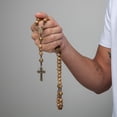 thumbnail image 5 of Rosario de intercesión de nuestro padre sagrado hecho a mano en madera de nogal, 5 of 5