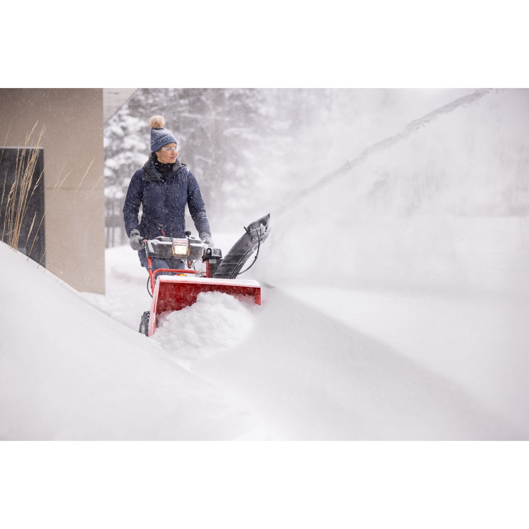 Troy-Bilt Storm 2620 243cc 2-Stage 26" Snow Blower,  31CM6CP3B66