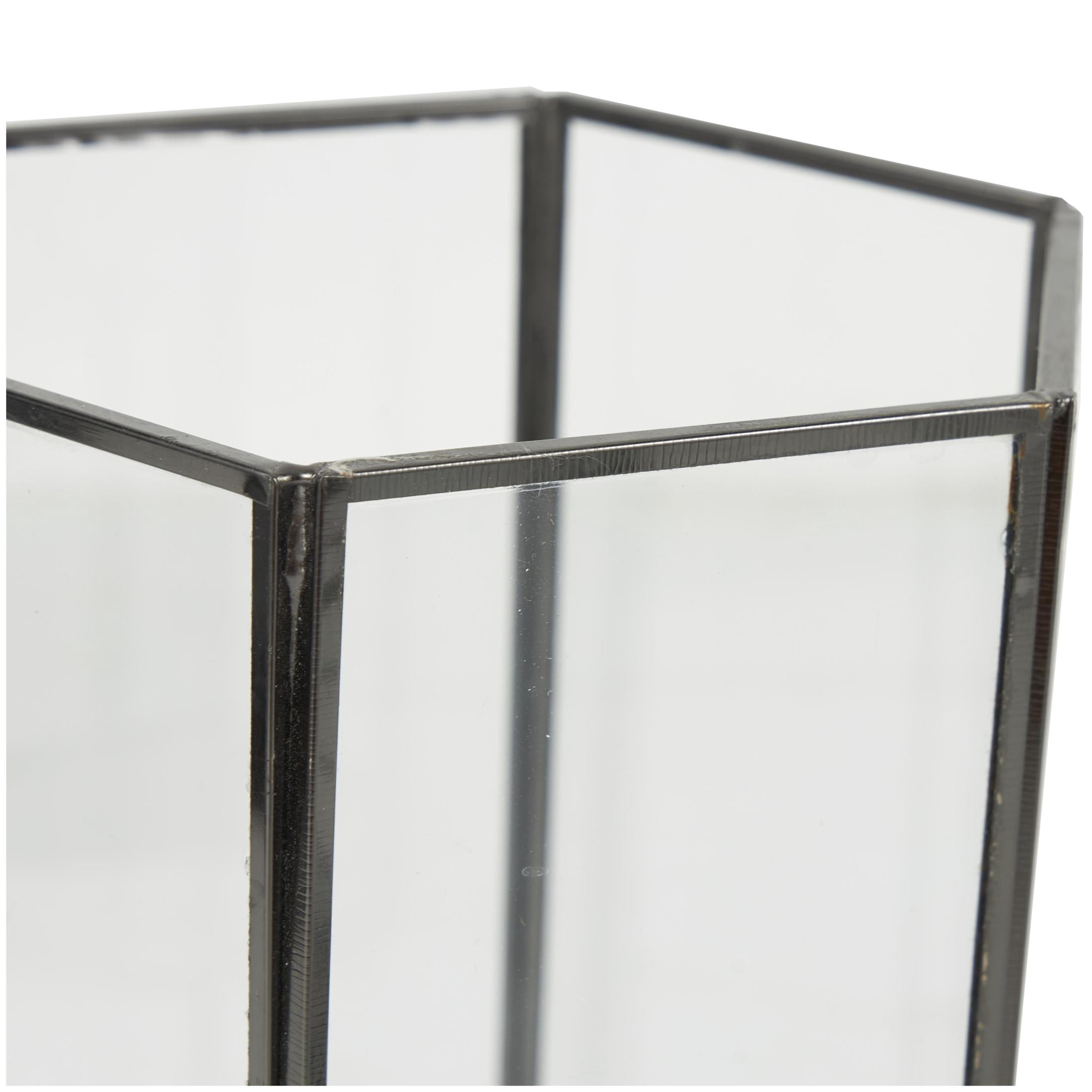 CosmoLiving by Cosmopolitan 3 Holder Clear Metal Geometric Hexagon Shaped Candle Lantern with Clear Glass, Set of 3