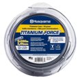 thumbnail image 1 of Línea cortadora de cuerdas Husqvarna Titanium Force de 0.095 pulgadas y 140 pies, línea herbívora de copolímero de grado profesional con cortador, 639005102, 1 of 1