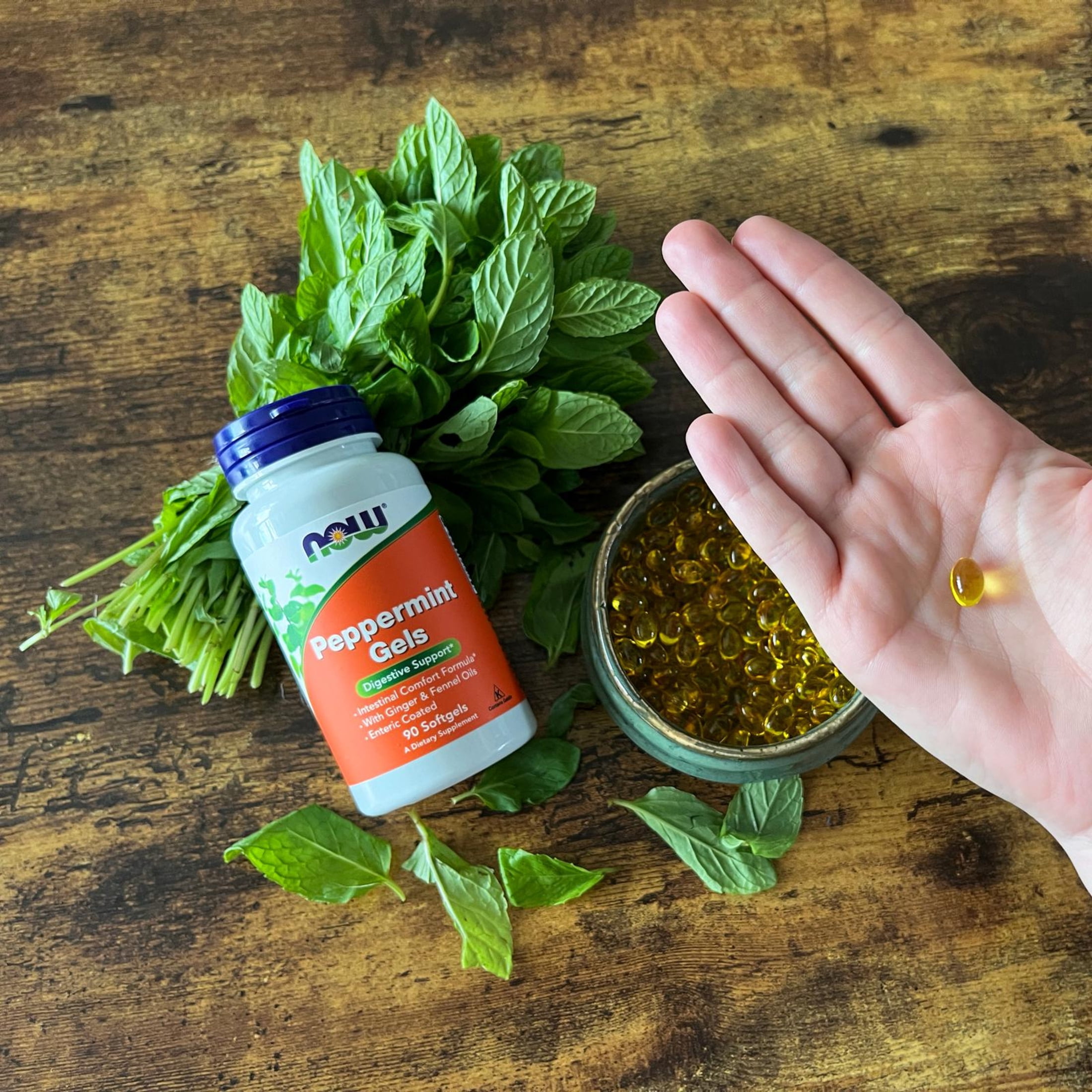 NOW Supplements, Peppermint Gels with Ginger & Fennel Oils, Enteric Coated, Digestive Support*, 90 Softgels