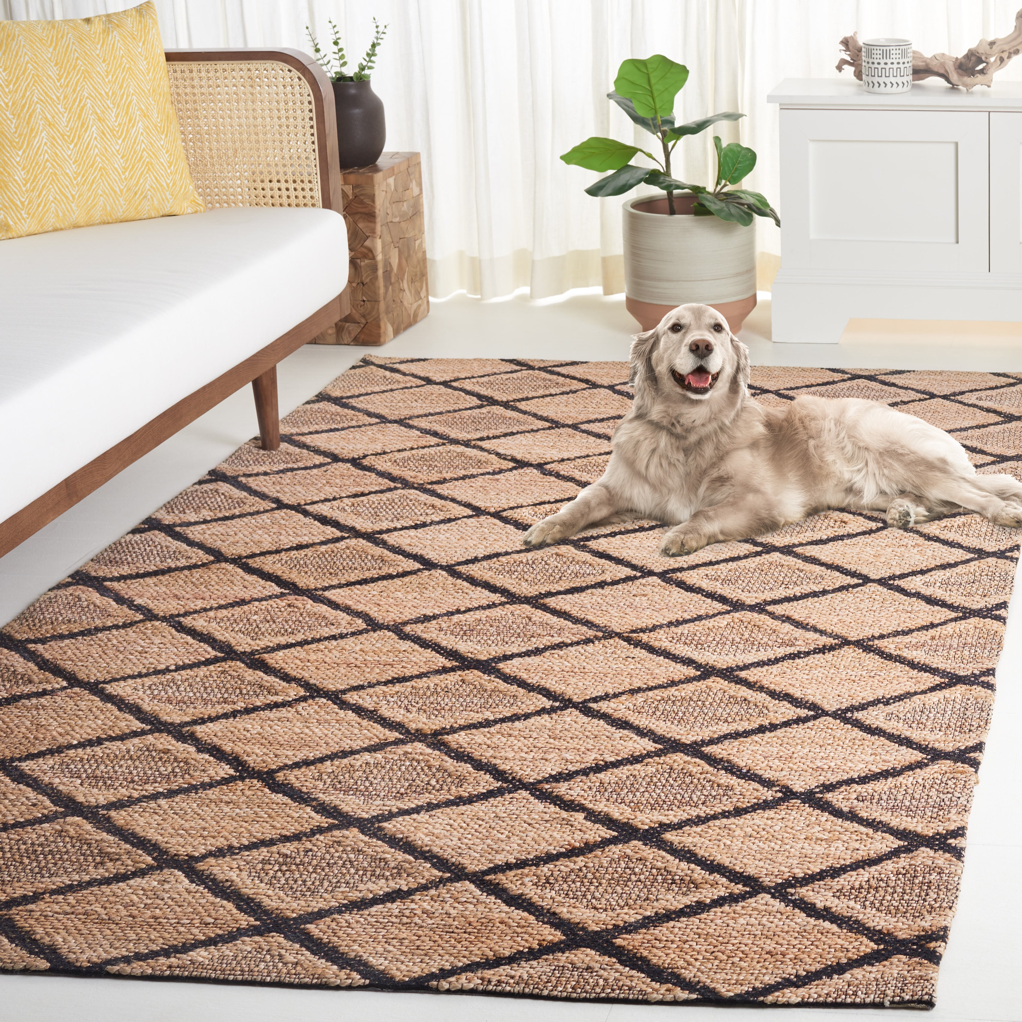 SAFAVIEH Natural Fiber Mike Geometric Area Rug, Natural/Black, 6' x 9'