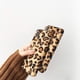 thumbnail image 3 of Funda con Estampado De Leopardo Compatible con Iphone Xr, Fundas Protectoras De Invierno De Felpa Cálida Y Peluda Suave De Lujo A La Moda (Leopardo De Felpa, Iphone Xr), 3 of 5