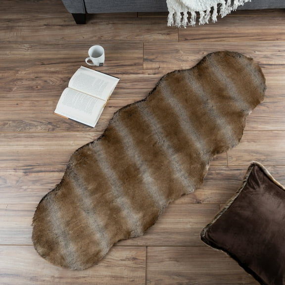 Lavish Home Sheepskin Throw Rug - Faux Fur 2x5-Foot Runner
