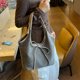 thumbnail image 4 of Bolso Tote Bandolera 8846 Gran Capacidad Piel Lijada (Gris), 4 of 9