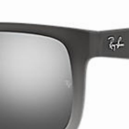 Ray-Ban Justin Sunglasses for Women and Men with Rubber Grey