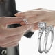 thumbnail image 1 of XWSHYW Anillos Regalo de Boda de Diamantes Redondos y Diamantes Completos a La Moda para Mujer 1 Juego, 1 of 6