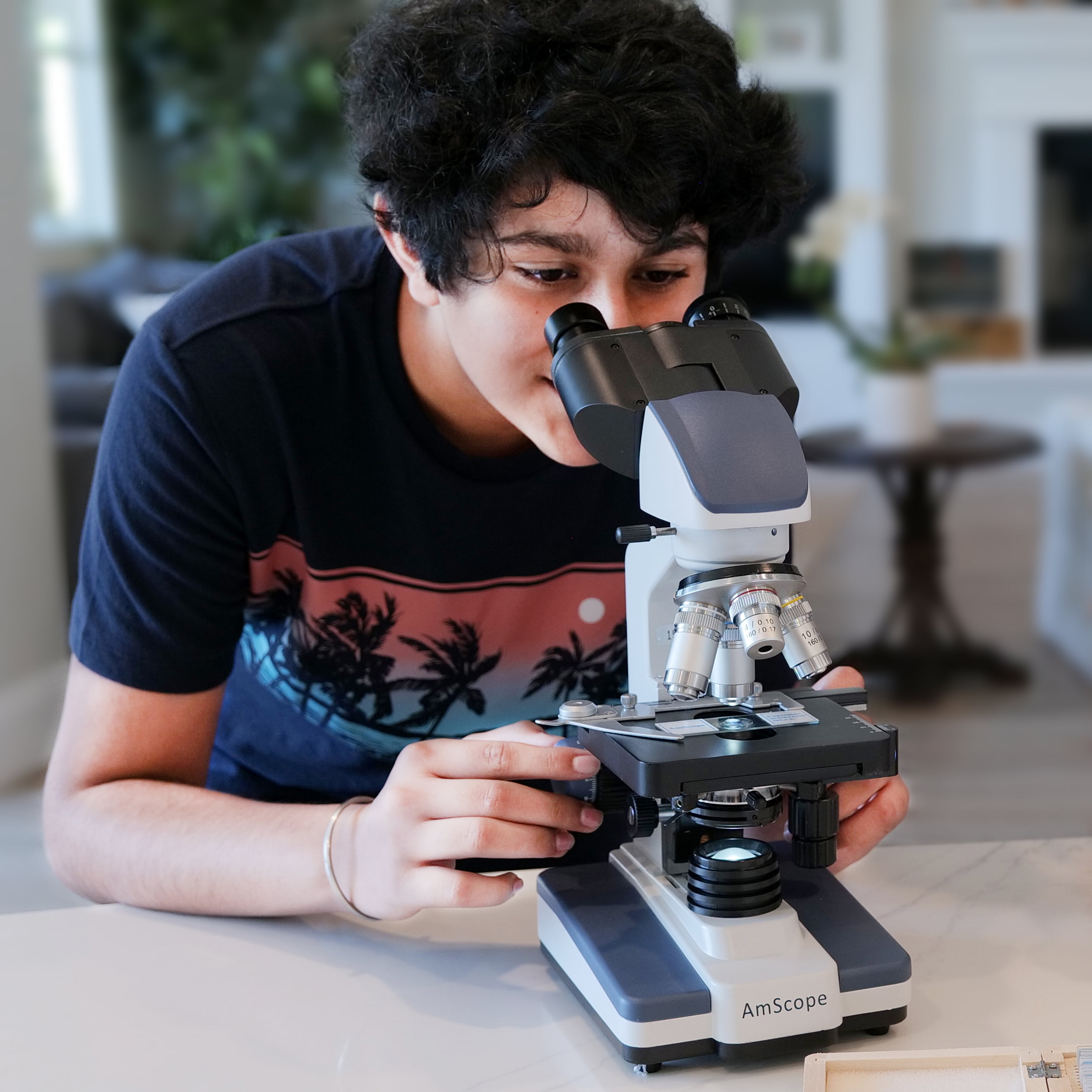 AmScope 40X-2500X LED Lab Binocular Compound Microscope with 3D