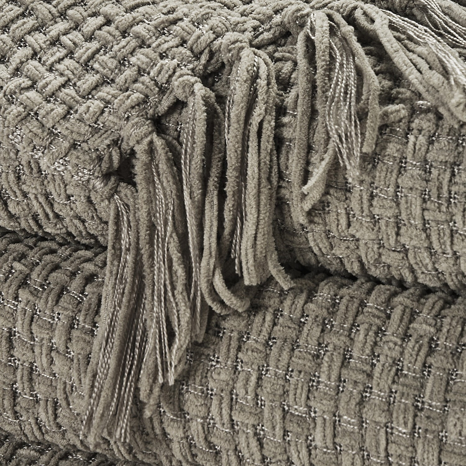 Mina Victory Lifestyle Woven Chenille Oversized Indoor Throw Blanket 70" x 103" Gray