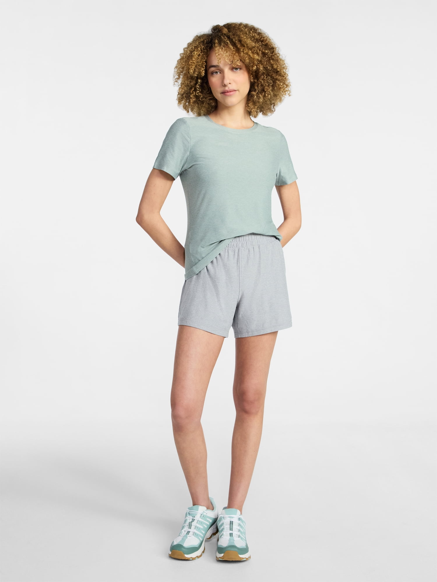 Athletic Works Women's and Women's Plus Performance ButterCore Tee, Sizes XS-4X