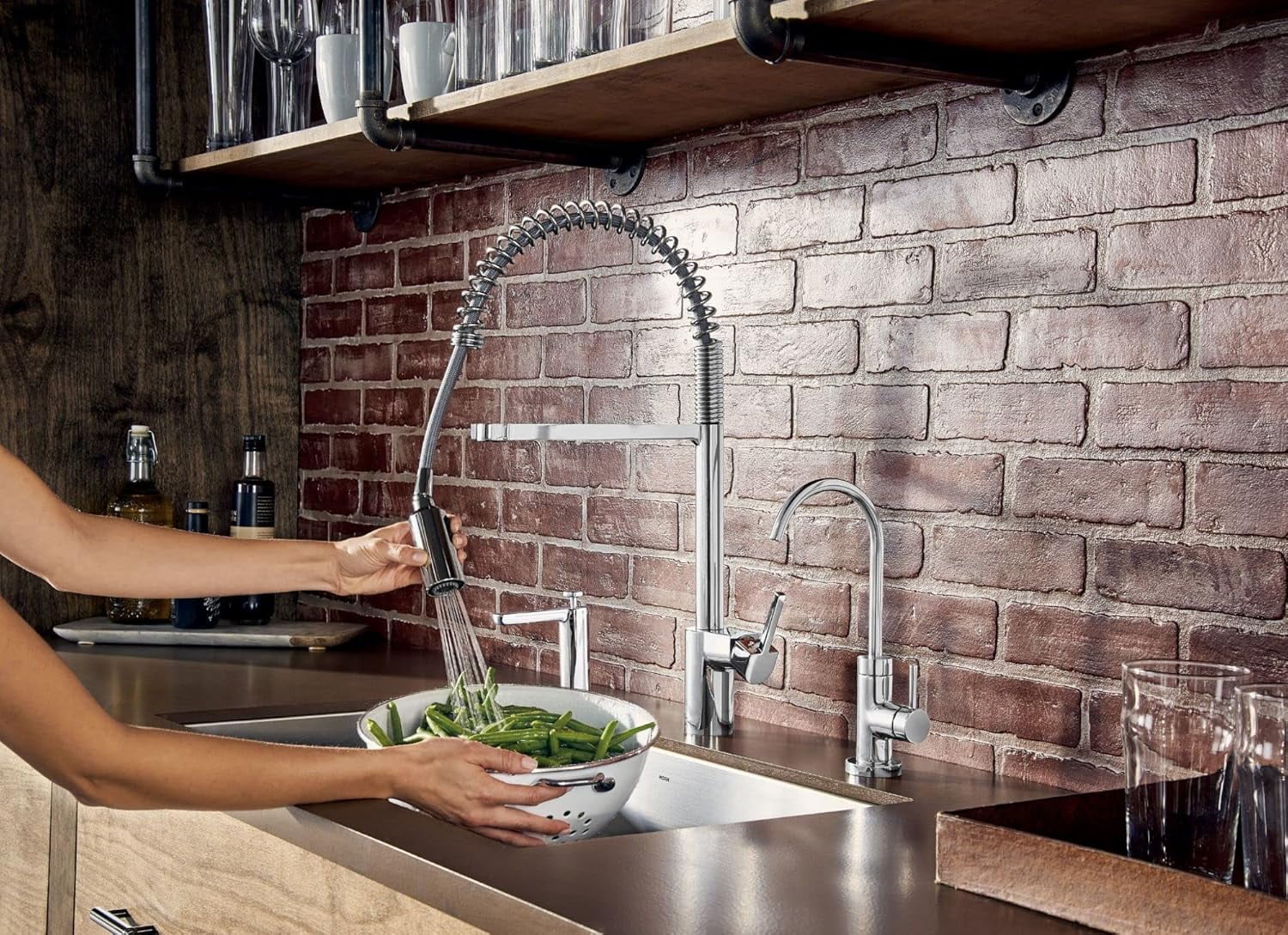 Moen Align Chrome One-Handle Pre-Rinse Spring Pulldown Kitchen Faucet