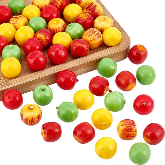 50 manzanas artificiales en 5 estilos, rojas, verdes y amarillas, decorativas.