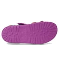 thumbnail image 3 of Sandalias Clásicas Fisherman para Niños Pequeños Crocs Grapeberry Talla 6 Mediana, 3 of 7