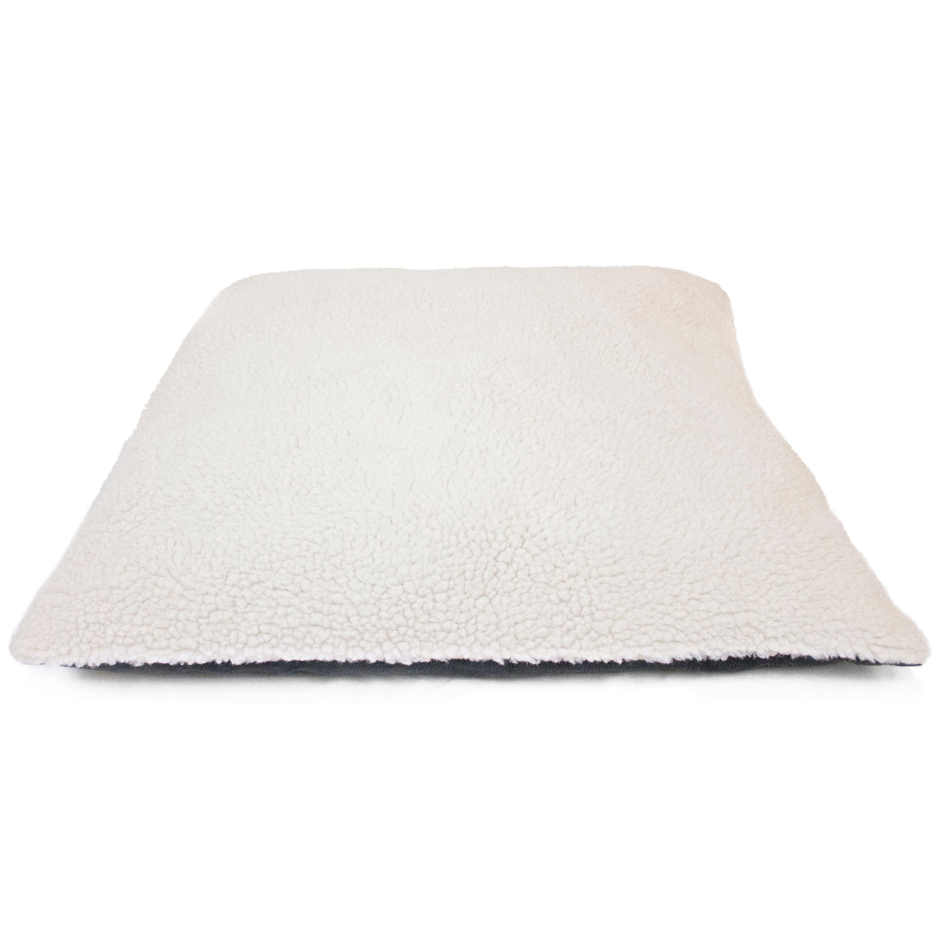 Precious Tails Plush Sherpa Cushion For Pet Tee Pee
