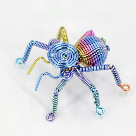Handmade Aluminum Wire Spider Sculpture Insect Metal Craft Ornament Realistic Animal Model Creative Gift for Desk or Home Decor