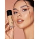 thumbnail image 5 of Base SHEGLAM COMPLEXION PRO Caramelo mate de larga duración, 5 of 9