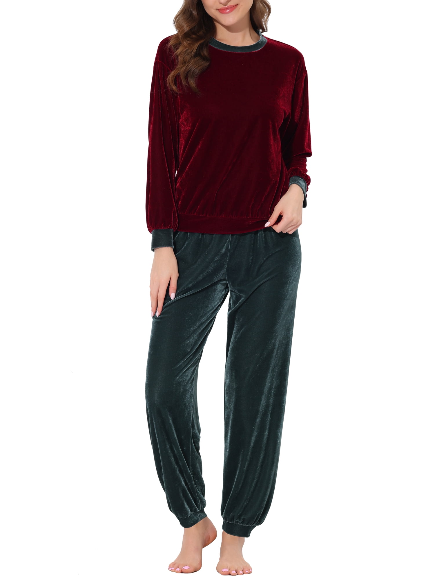 Unique Bargains Women's Velvet Long Sleeve Warm Top and Pants Pajamas Sleepwear Sets