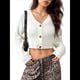 thumbnail image 2 of Suéter Tipo Cárdigan de Punto Suave con Cuello en V y Botones Delanteros de Larga para Mujer S, 2 of 9