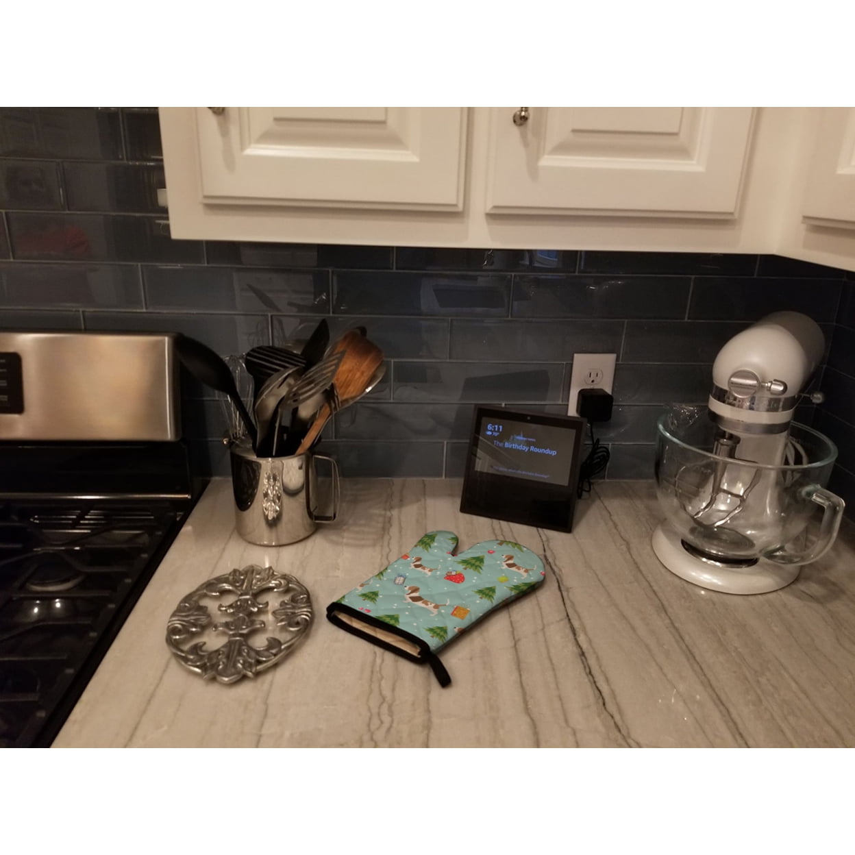 Christmas Basset Hound Oven Mitt