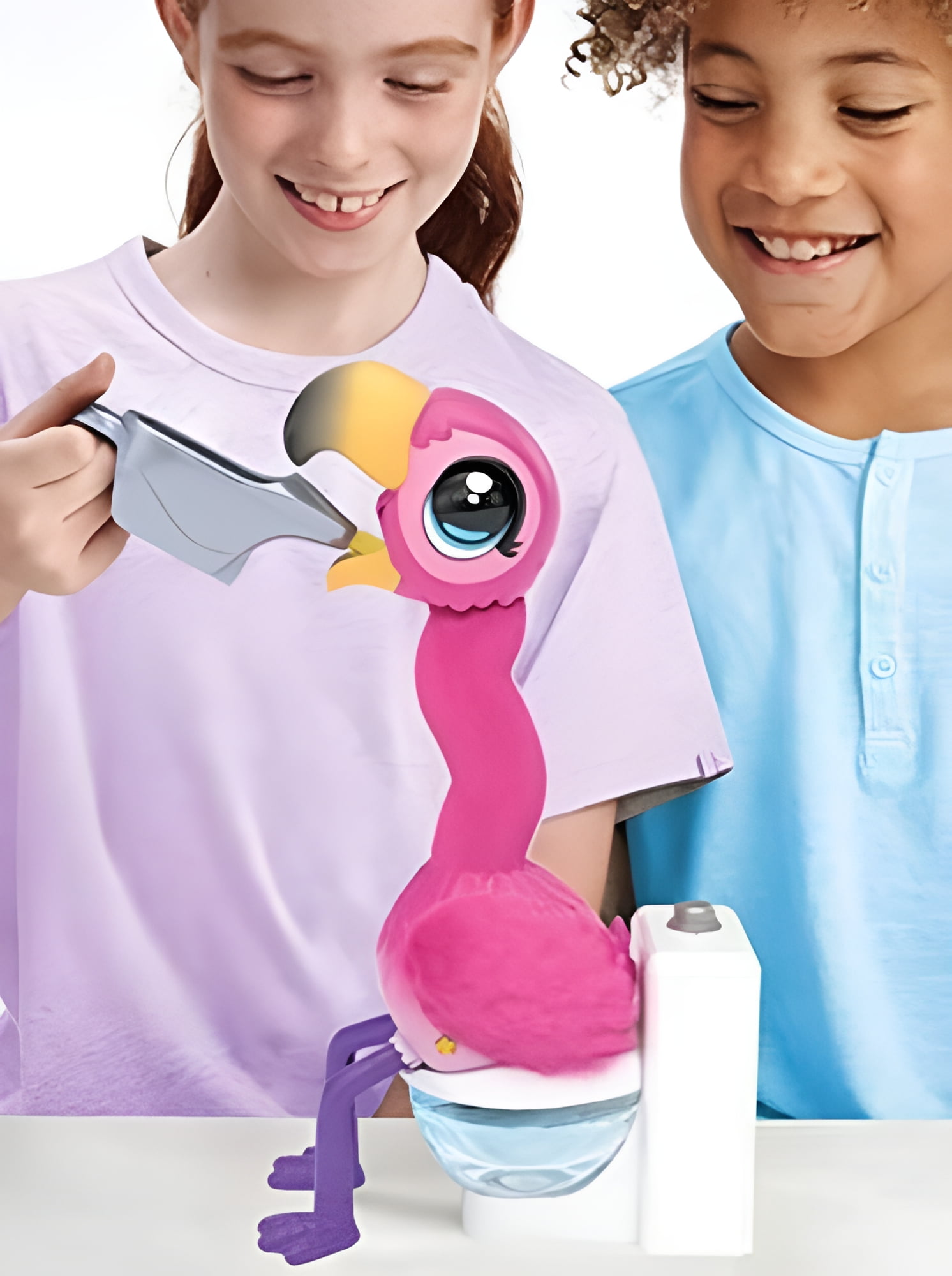 Amazon.com: Little Live Pets Gotta Go S2 Flamingo Single