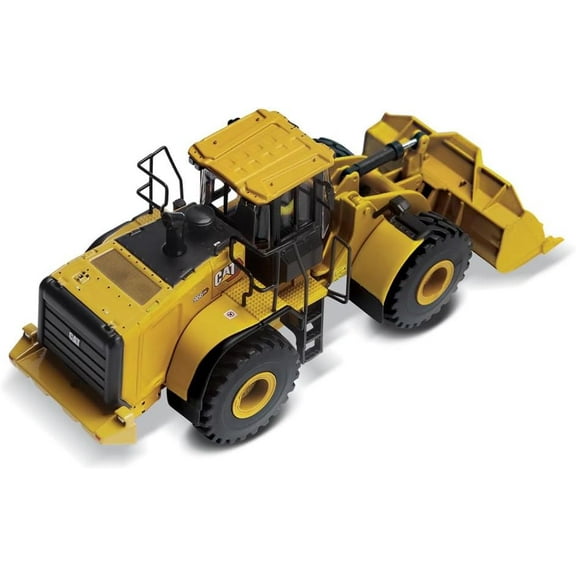 Diecast Masters 1:50 Caterpillar 966GC Wheel Loader | High Line Series Cat Trucks & Construction Equipment | 1:50 Scale Model Diecast Collectible Model 85682