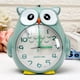 thumbnail image 1 of Reloj despertador infantil silencioso verde con luz nocturna, función de repetición y alarma fuerte, funciona con pilas., 1 of 5