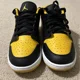 thumbnail image 4 of Ni - ke Ni - ke Air Jordan 1 Low GS Black Yellow Ochre Youth 553560-072 Size 7Y Women’s 8.5, 4 of 5