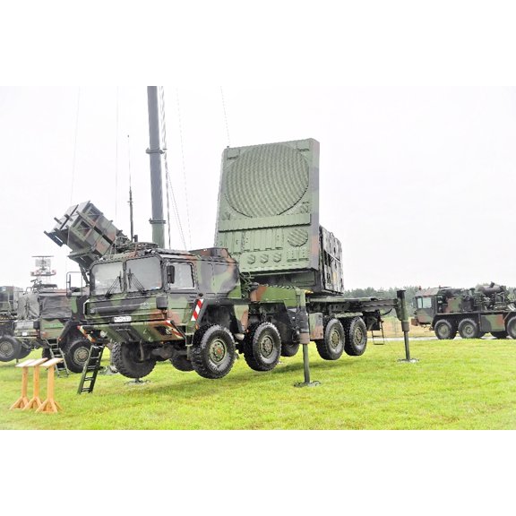 24x36 gallery poster, MIM-104 Patriot Missile System