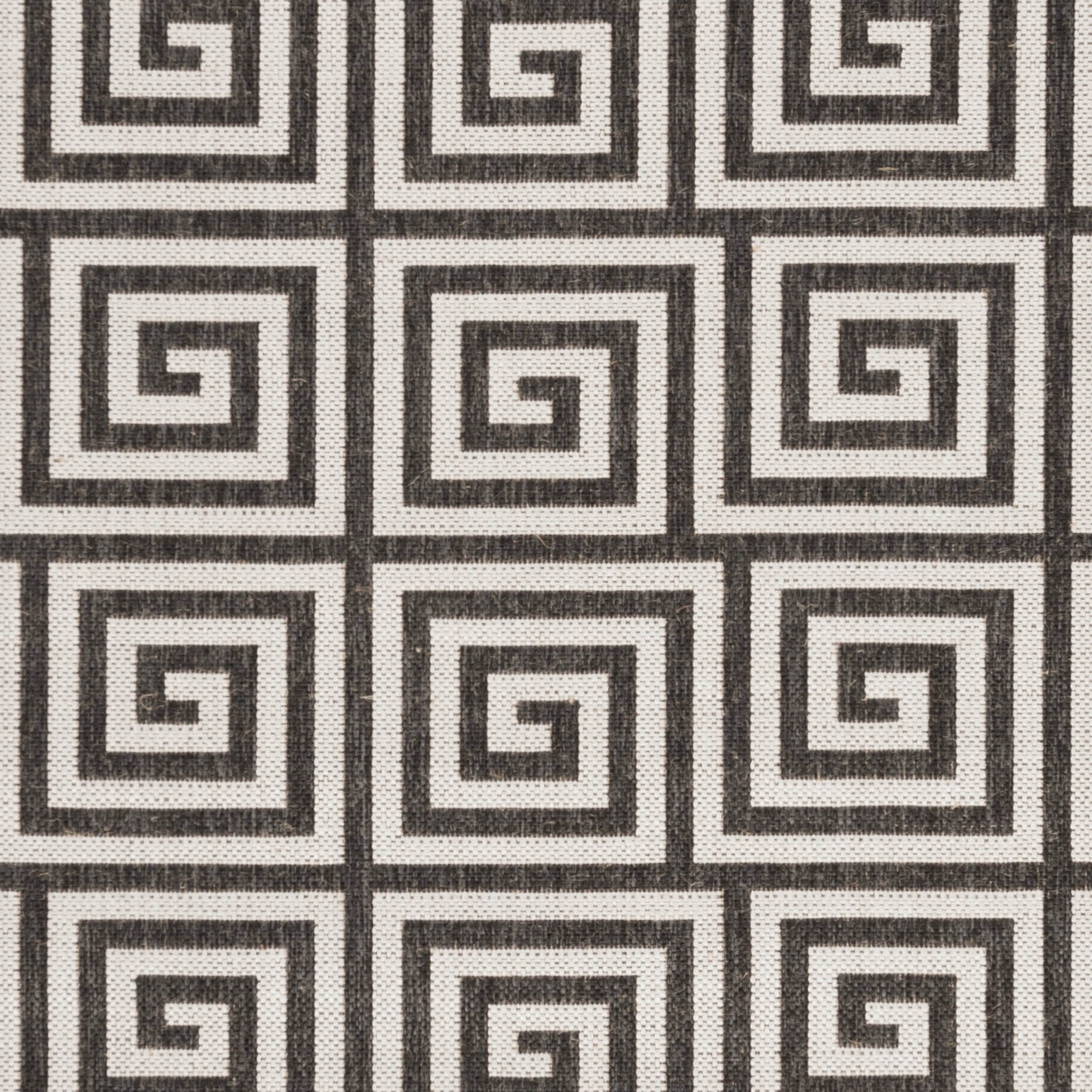 SAFAVIEH Beach House Johan Geometric Indoor/Outdoor Area Rug, Light Grey/Charcoal, 3' x 5'