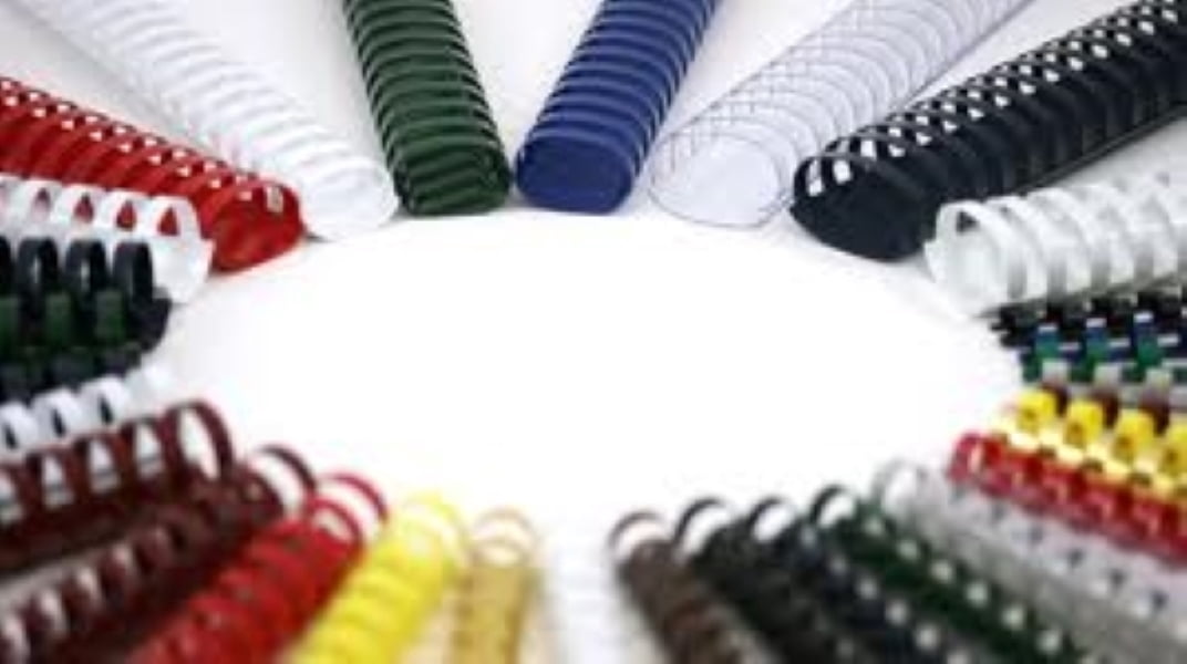 SircleCorp 2" Plastic Binding Comb, 50 Count per Box, Black