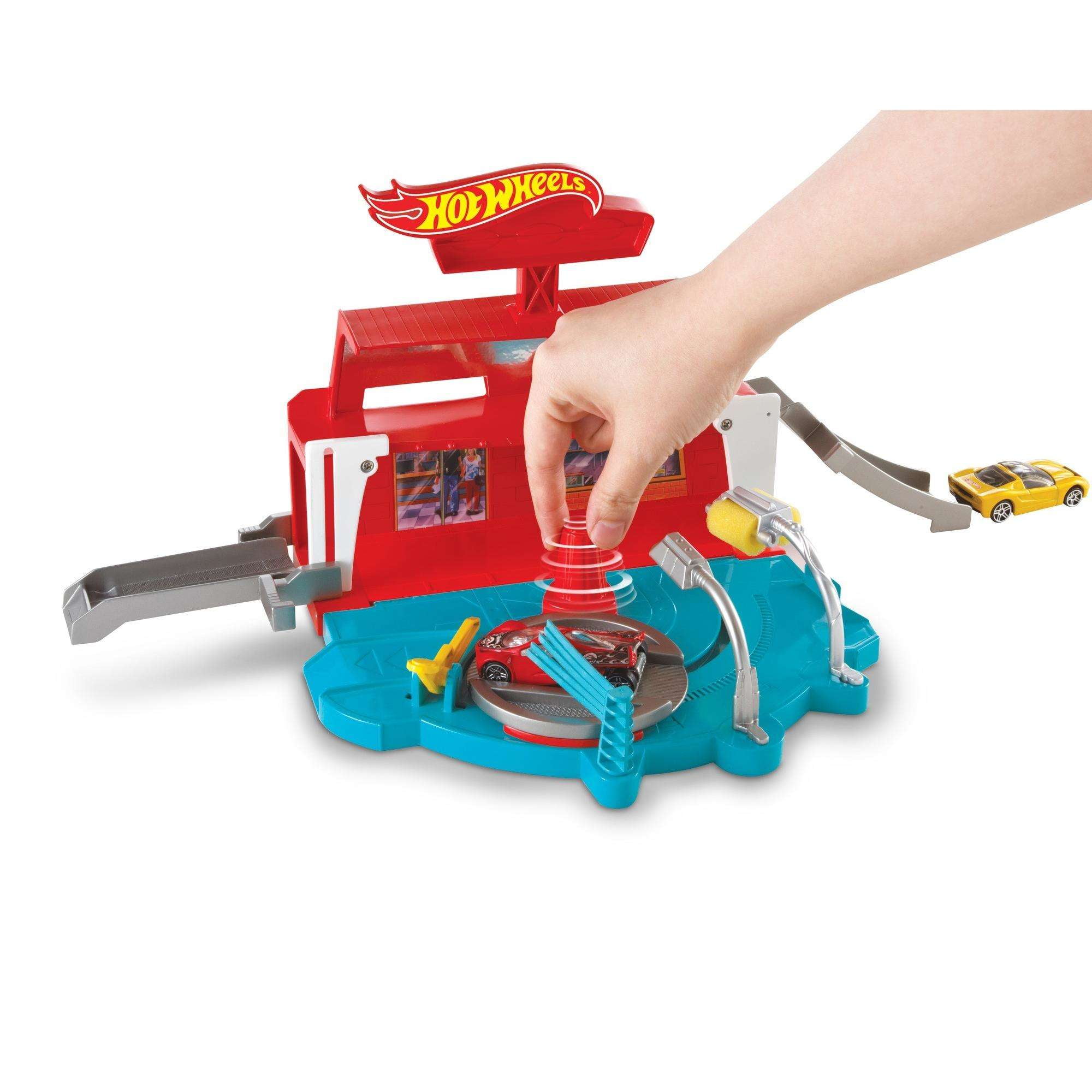 hot wheels ultimate garage with car wash