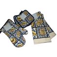 thumbnail image 2 of Nidico Sea Shell Design Kitchen Set 5 Piece with 2 Potholders, 1 Oven Mitt & 2 Towel, 2 of 3