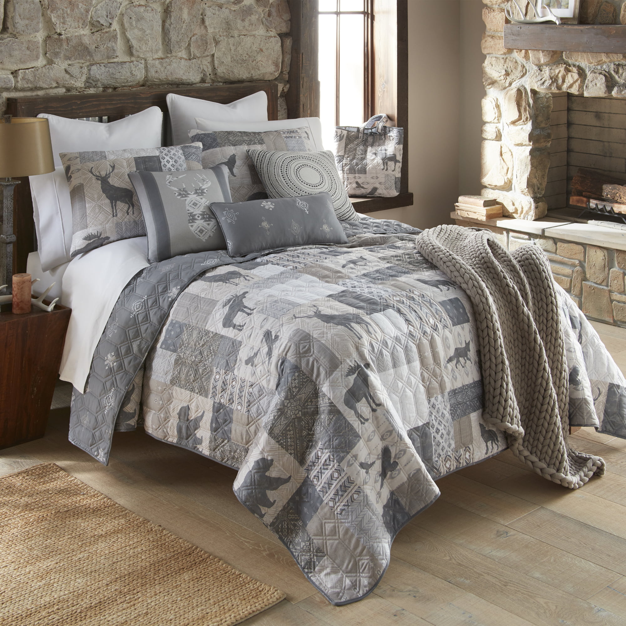 Donna Sharp King Quilt Set Machine Washable 3 Piece Set Wyoming King Quilt and Two King Pillow Shams