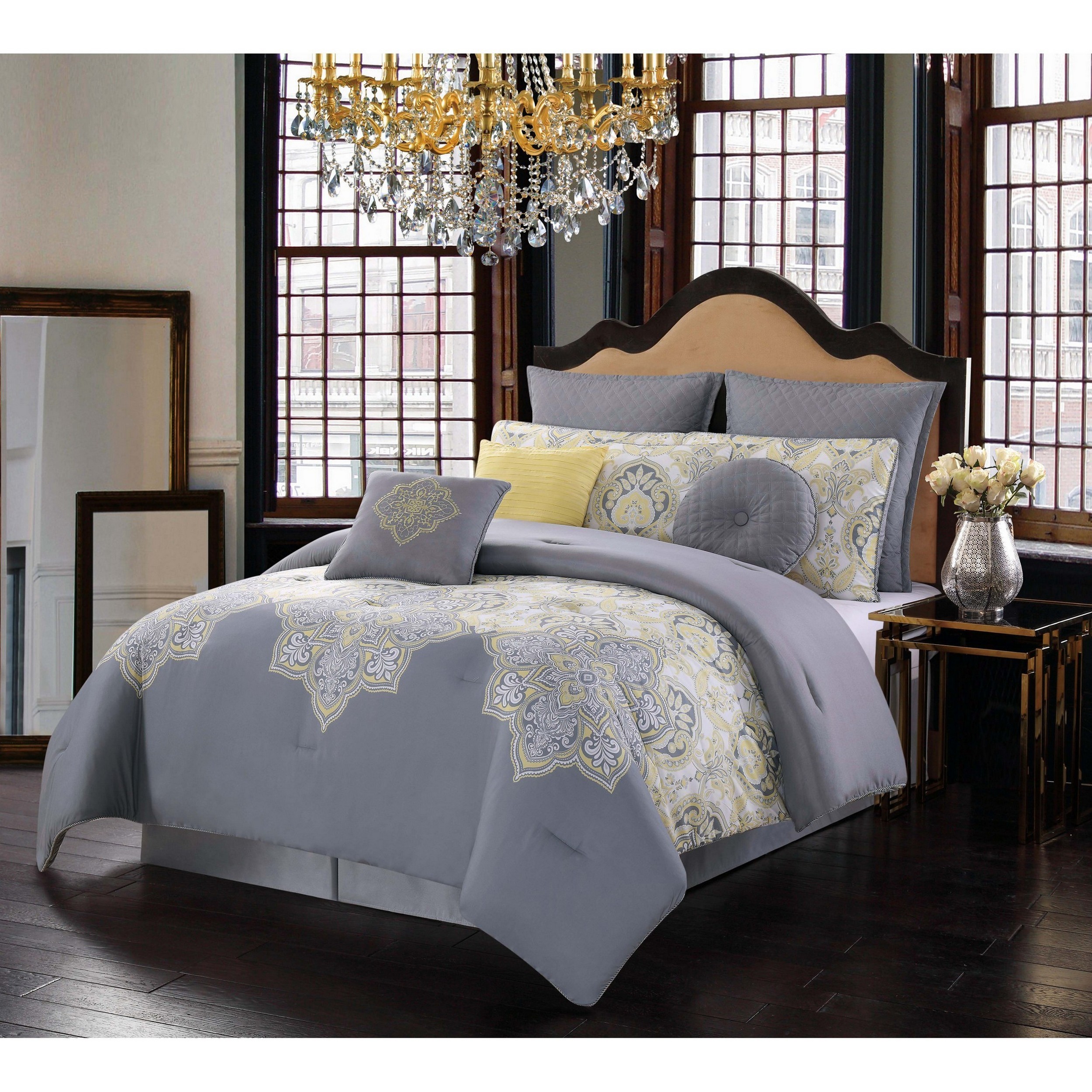 Style 212 Melania King Comforter Set