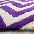 thumbnail image 2 of Safavieh Cambridge Kaitlyn Zig Zag Stripes Area Rug, 2 of 4