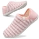 thumbnail image 1 of Zapatillas House Spesoul Fuzzy para mujeres y hombres con forro de piel sintética, 1 of 6