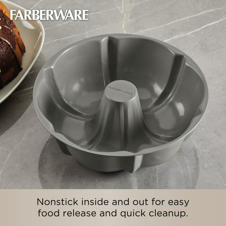 Farberware 10-Inch Nonstick Bakeware Fluted Mold, Gray 