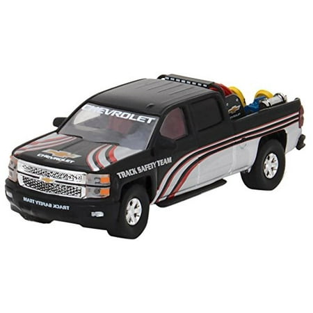2013 Chevy Silverado Die Cast 1:64 2015 Chevy Silverado in Black with Safety Equipment in Truck Bed (29896) Die-Cast Vehicle, 100% die-cast metal body & chassis with chrome accents. By Greenlight ()
