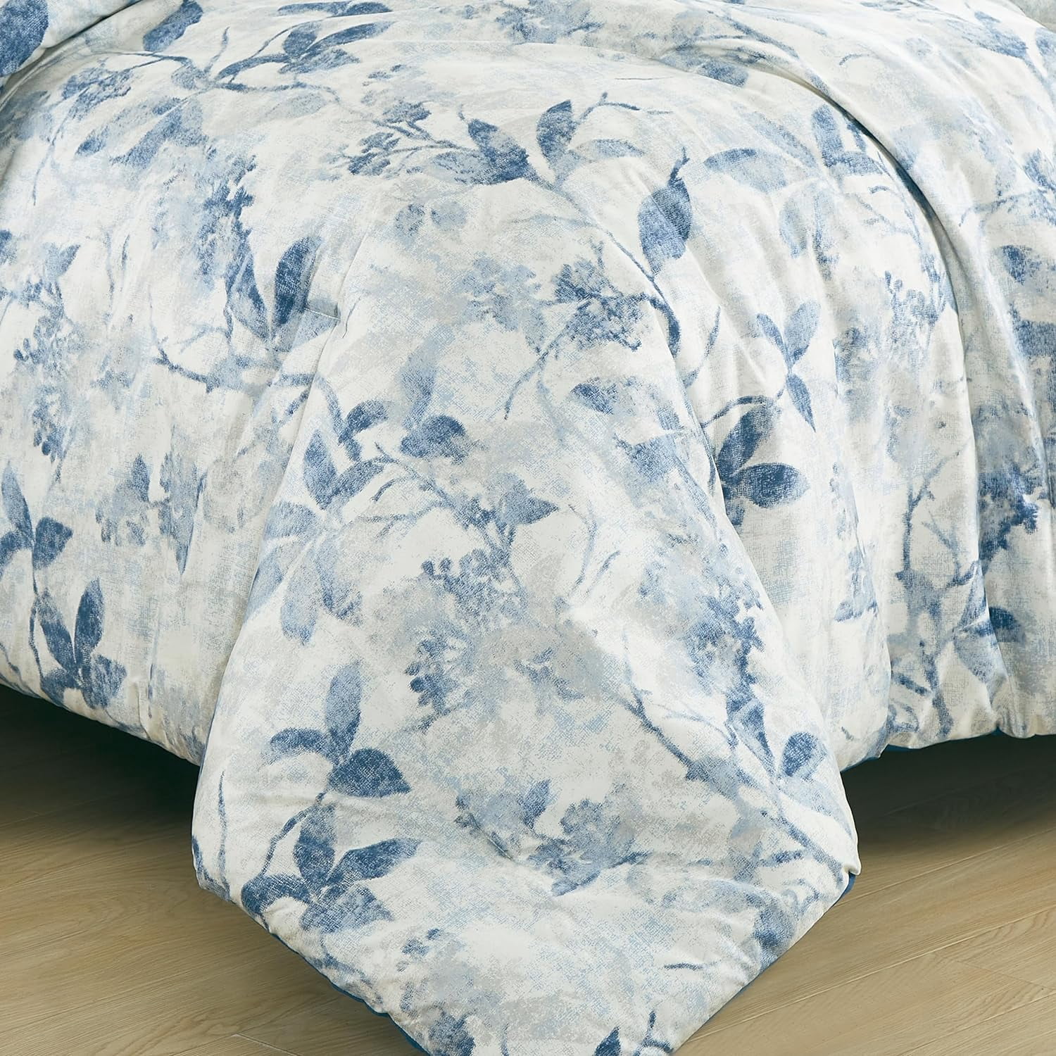 Chezmoi Collection Monica 3-Piece Boho Floral Comforter Set, Queen, Blue Gray White Tropical Flower Textured Printed Microfiber Lightweight Bedding Set