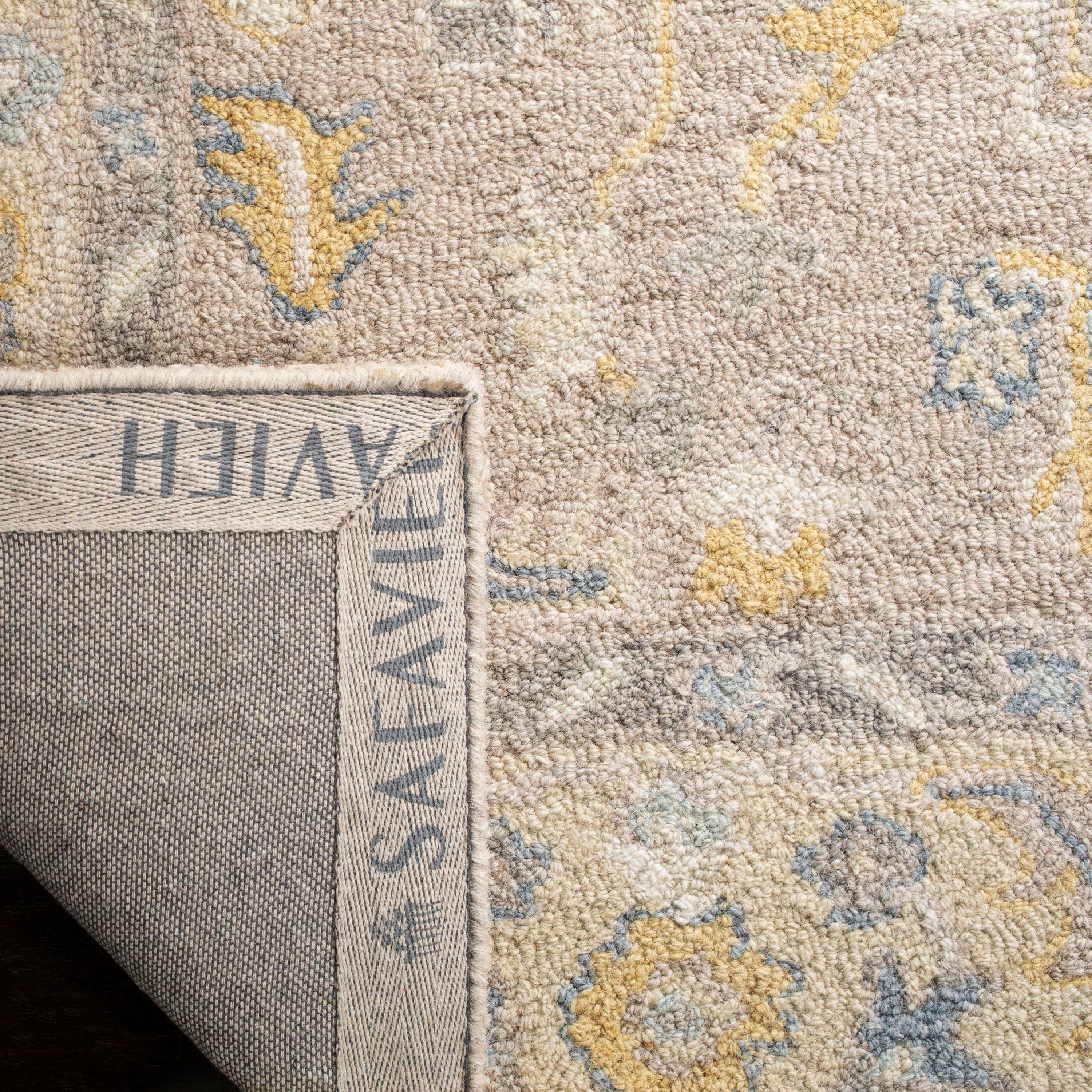 SAFAVIEH Micro-Loop Barnes Floral Bordered Wool Area Rug, Beige/Grey, 5' x 5' Round