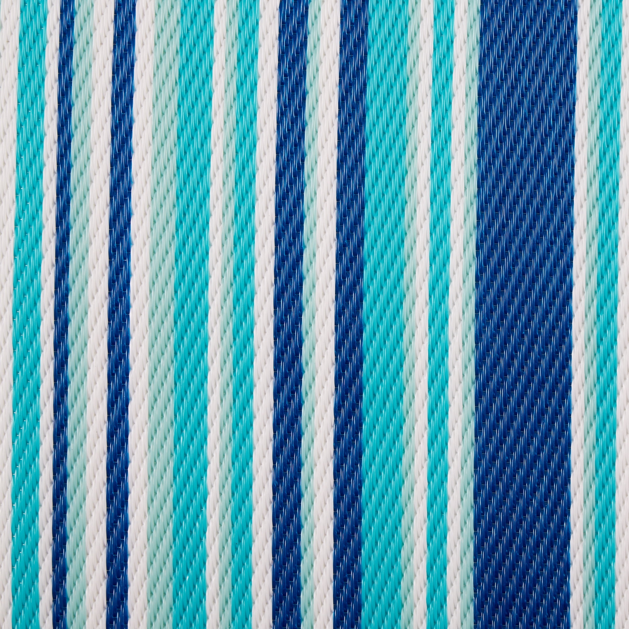 DII Blue Multi-Color Stripe Outdoor Fabric  Rug 4x6 Ft