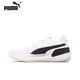 thumbnail image 2 of Zapatillas de baloncesto de combate originales Clyde Hardwood Team para hombre, de caña baja, blancas y negras, 194454-01, 2 of 4