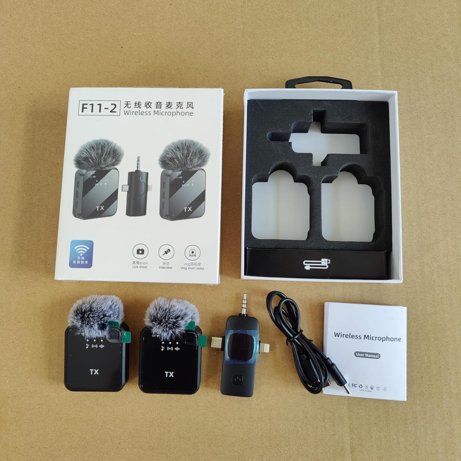 Wireless Lavalier Microphone 3 in 1 Mobile Phone Vlog Video Recording Interview Broadcasting for Android, iPhone and Camera