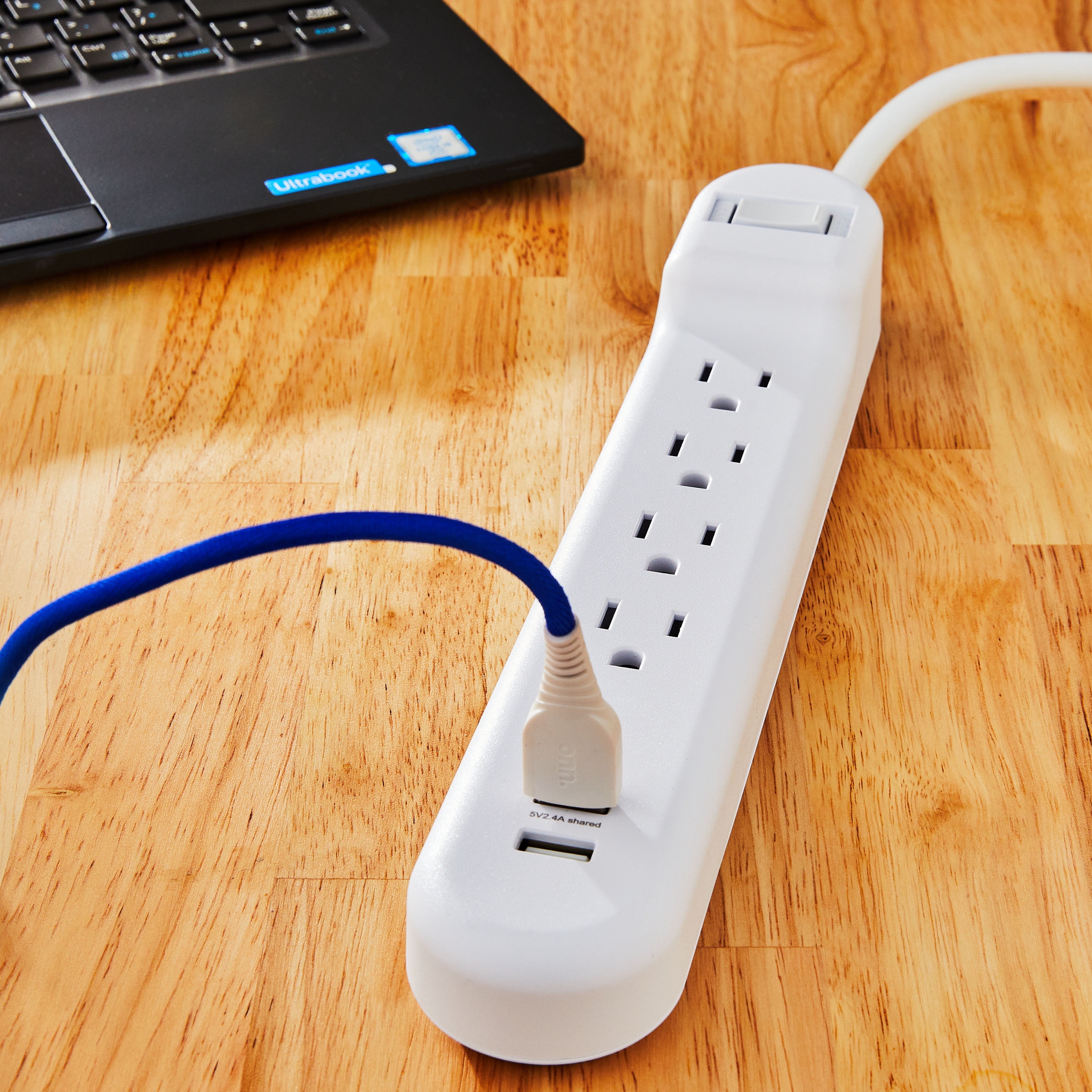 onn 4-Outlet 2USB Surge Protector White 2.5ft Power Cord