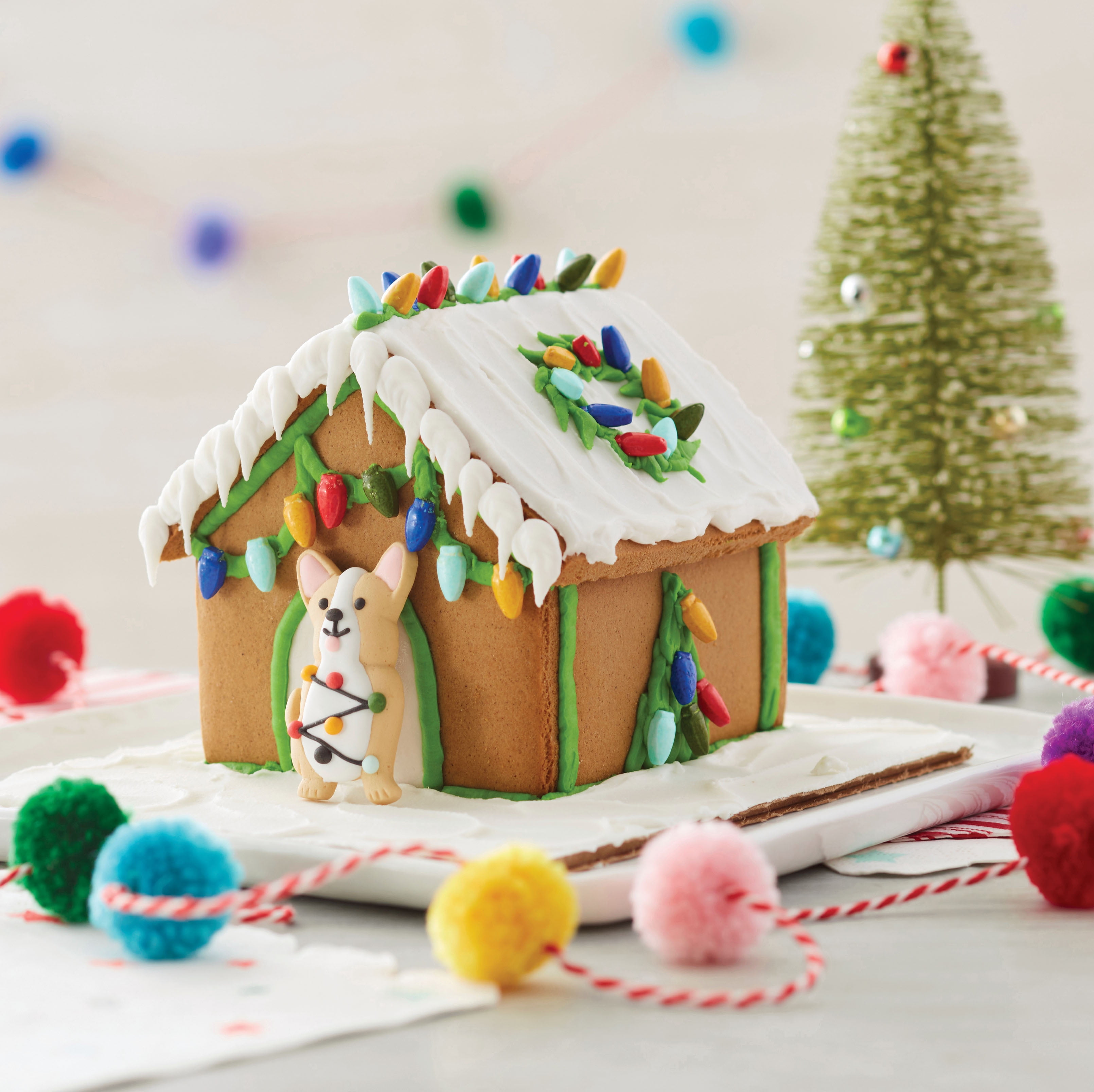 Gingerbread dog store house kit
